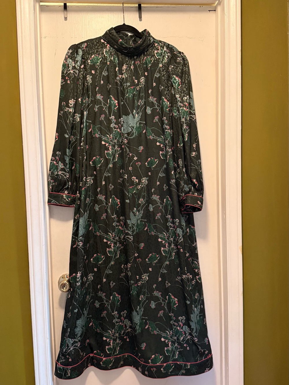 Tuckernuck Green Floral Hi Neck Long Sleeve Dress XXXL